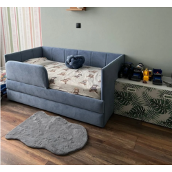 Pat tapitat pentru copii cu bara de protectie A-52